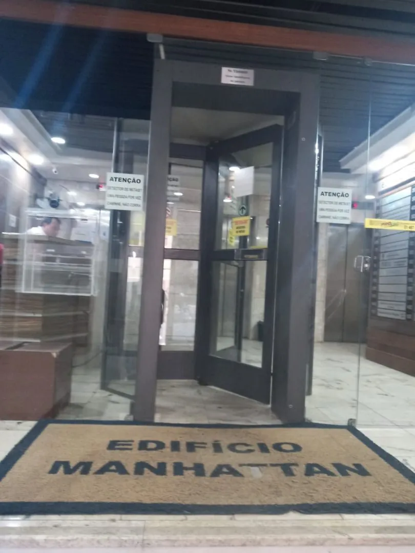 Edifício Manhathan Sala CJ0019 - Viviane Paz Imóveis Exclusividades