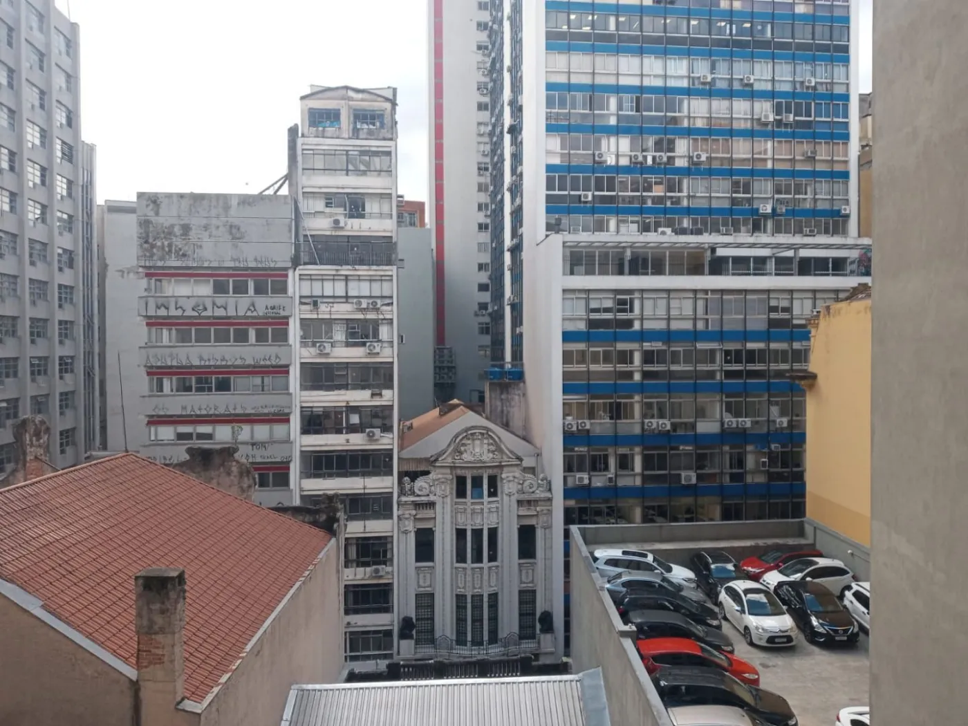 Edifício Manhathan Sala CJ0019 - Viviane Paz Imóveis Exclusividades