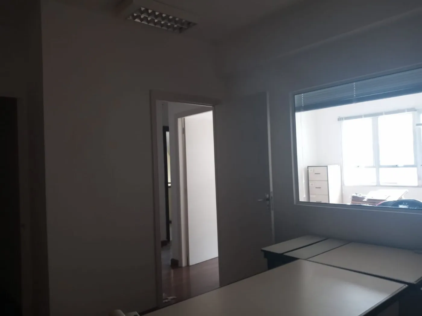 Edifício Manhathan Sala CJ0019 - Viviane Paz Imóveis Exclusividades