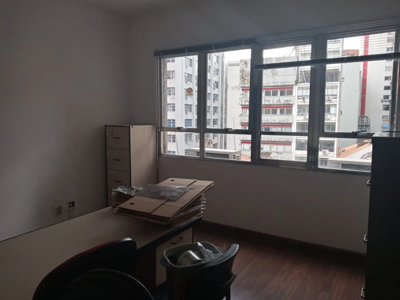 Edifício Manhathan Sala CJ0019 - Viviane Paz Imóveis Exclusividades