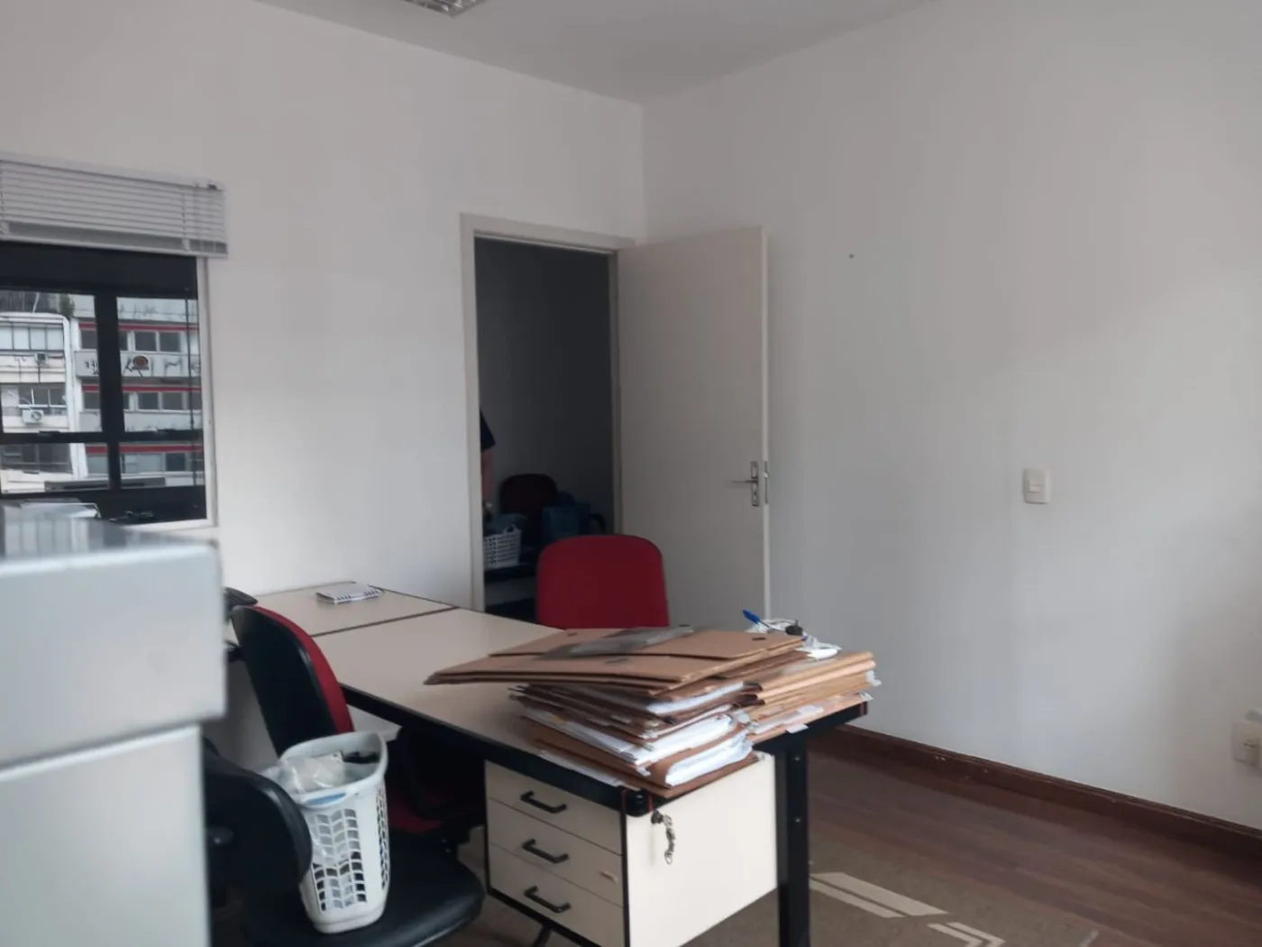 Edifício Manhathan Sala CJ0019 - Viviane Paz Imóveis Exclusividades
