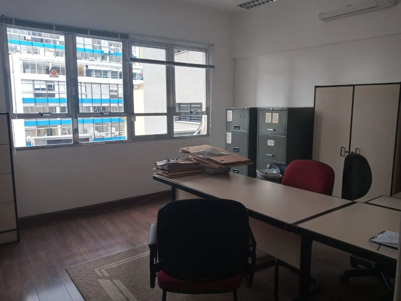 Edifício Manhathan Sala CJ0019 - Viviane Paz Imóveis Exclusividades