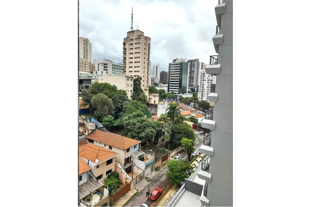 PAF 654 Apto 601241001-50 - REMAX Ville Exclusividades