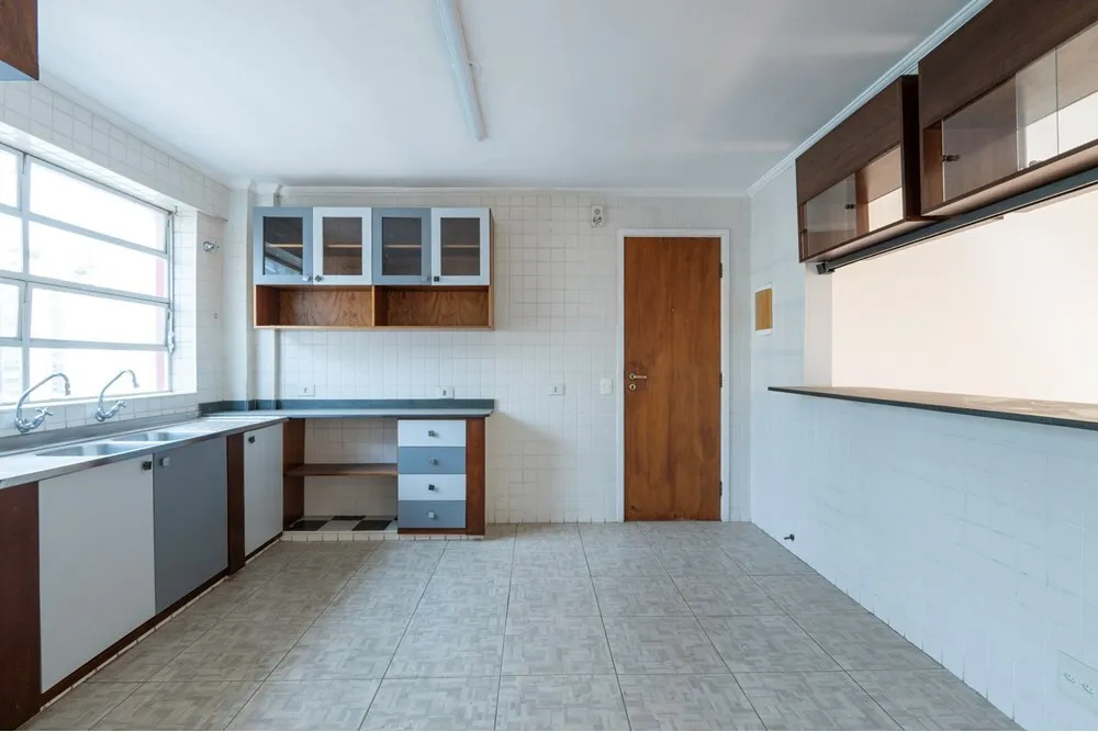 PR 1480 Apto 601241006-40 - REMAX Ville Exclusividades