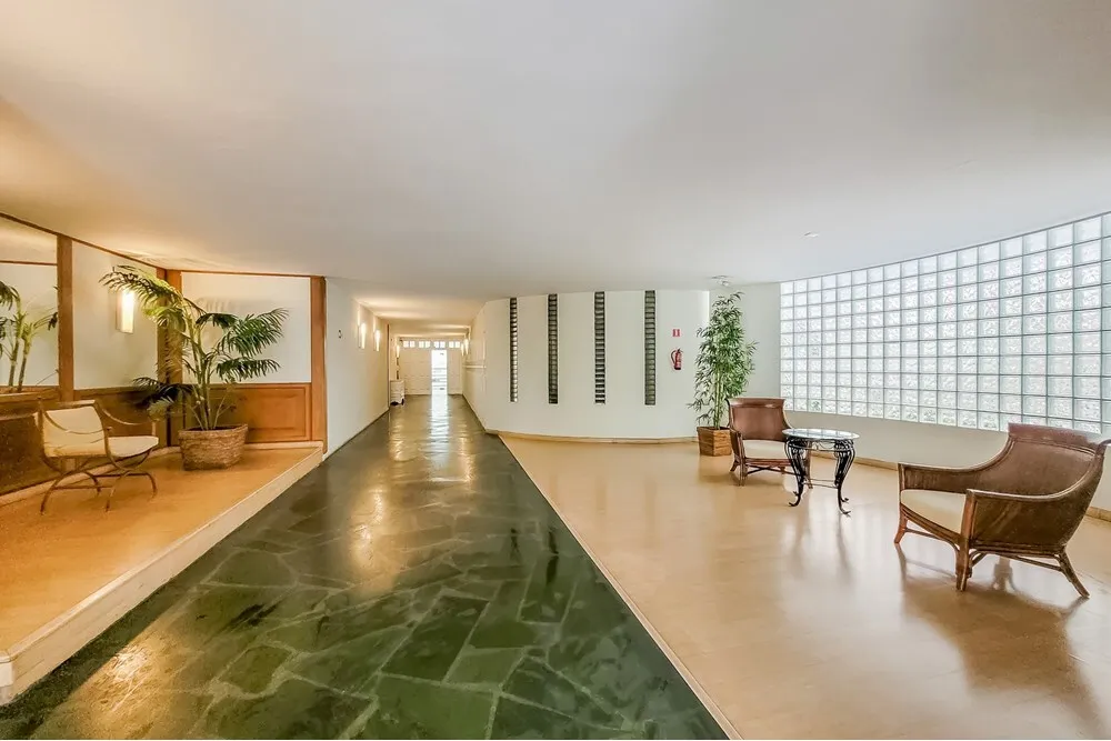 HBDI 821 Apto 601081048-22 - REMAX Lepex Exclusividades HBDI 821 Apto 601081048-22 - REMAX Lepex Exclusividades