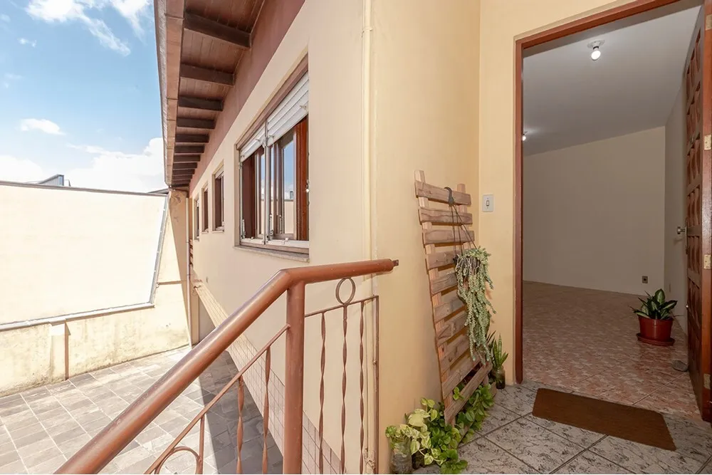 PBG 3427 Apto 612481002-114 - REMAX Andar de Cima Exclusividades PBG 3427 Apto 612481002-114 - REMAX Andar de Cima Exclusividades
