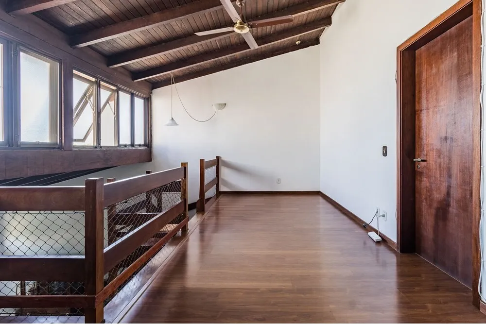 GG 140 Casa 612481009-25 - REMAX Andar de Cima Exclusividades GG 140 Casa 612481009-25 - REMAX Andar de Cima Exclusividades