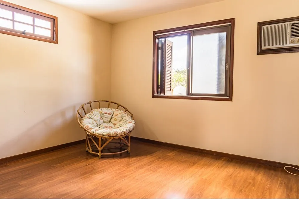 GG 140 Casa 612481009-25 - REMAX Andar de Cima Exclusividades GG 140 Casa 612481009-25 - REMAX Andar de Cima Exclusividades