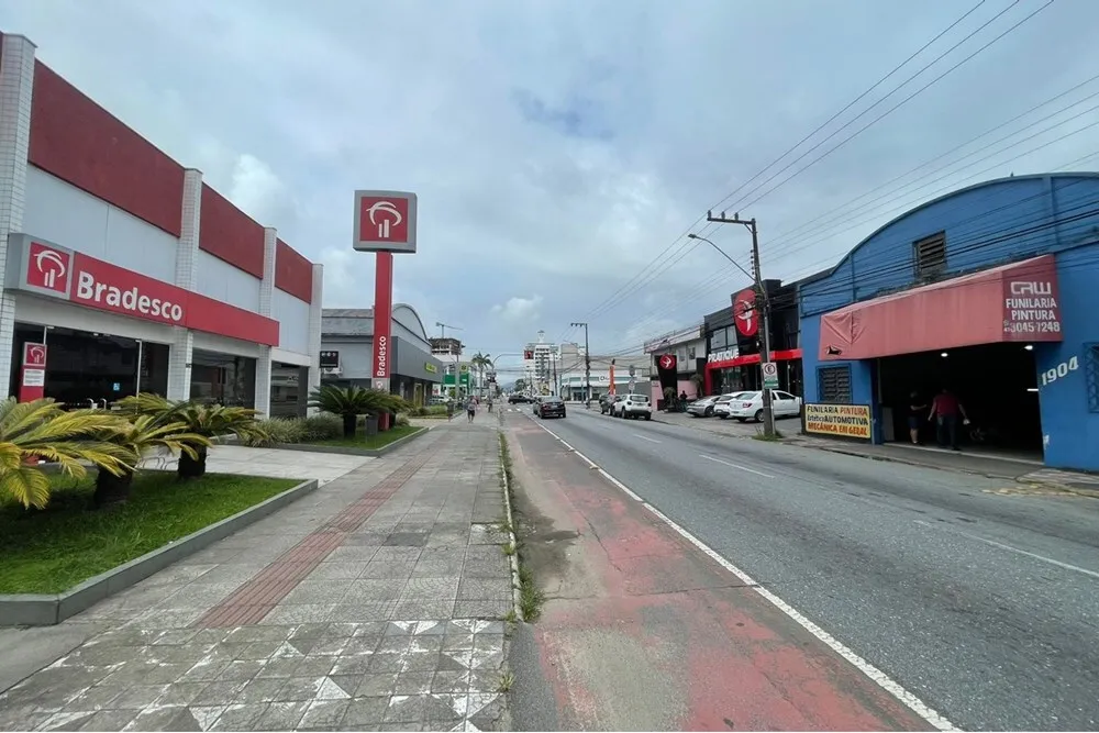 SJHL 1893 Pavilhão 590231005-58 - REMAX Dream On Exclusividades SJHL 1893 Pavilhão 590231005-58 - REMAX Dream On Exclusividades