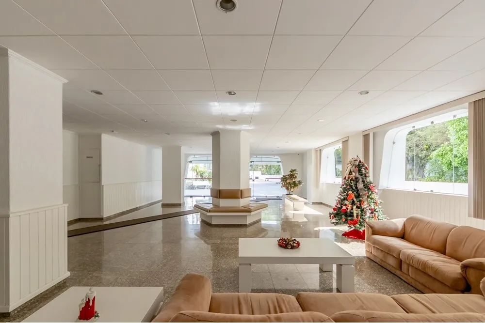 TNC 4211 Apto 602291006-27 - REMAX B12 Exclusividades TNC 4211 Apto 602291006-27 - REMAX B12 Exclusividades