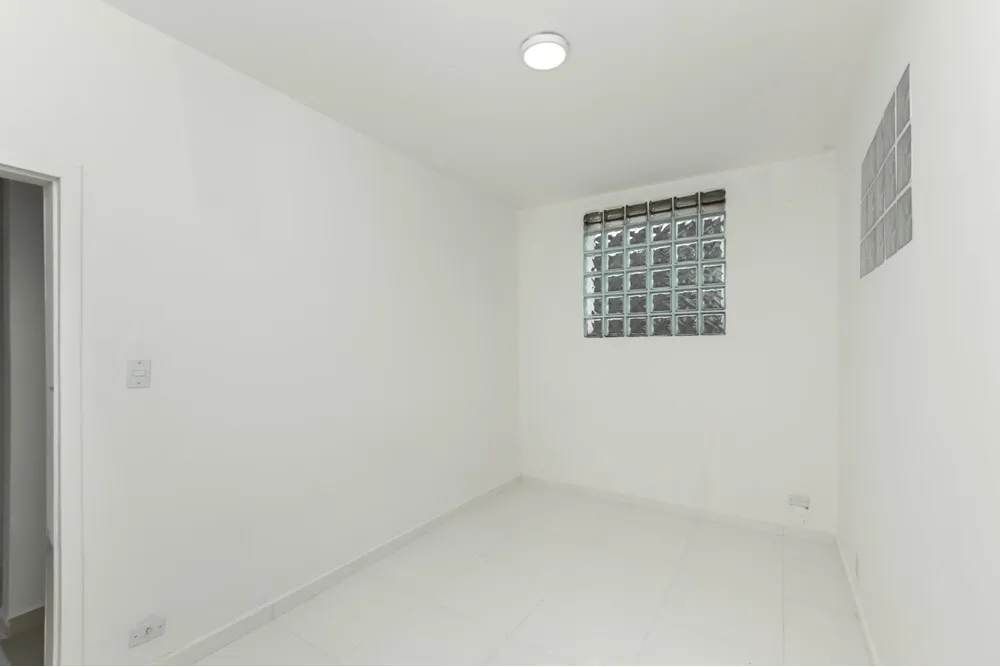 SA 30 Casa 602291018-99 - REMAX B12 Exclusividades SA 30 Casa 602291018-99 - REMAX B12 Exclusividades