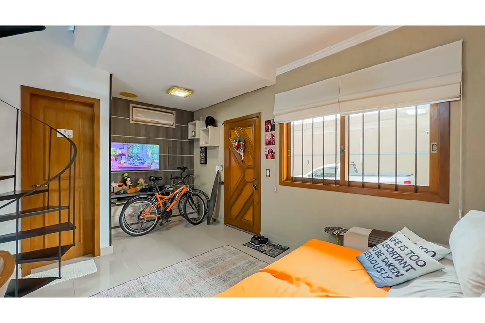 PO 83 Casa 610291022-33 - REMAX Capital Park Exclusividades