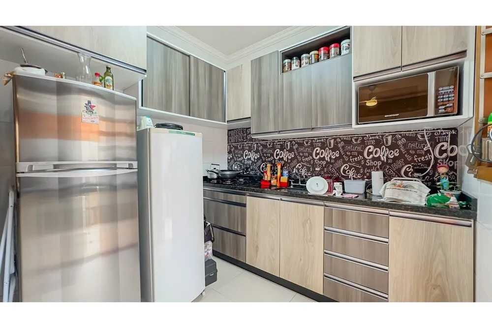 PO 83 Casa 610291022-33 - REMAX Capital Park Exclusividades