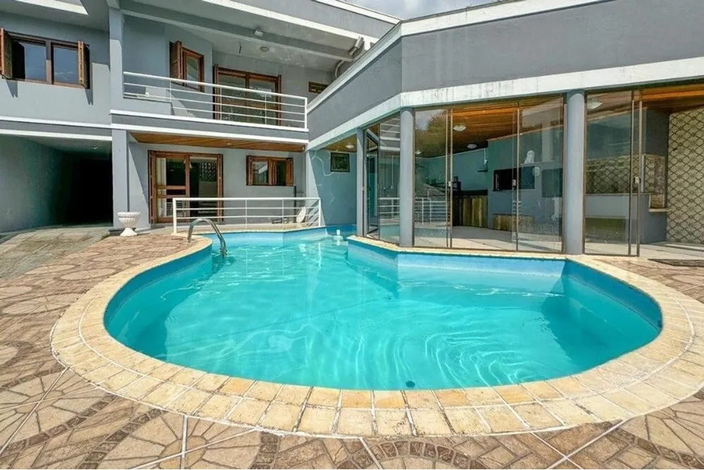 AT 937 612541001-102 - REMAX Street Exclusividades AT 937 612541001-102 - REMAX Street Exclusividades