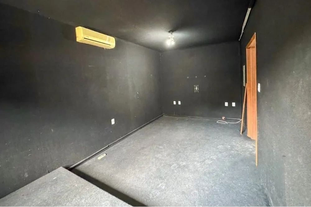 AT 937 612541001-102 - REMAX Street Exclusividades AT 937 612541001-102 - REMAX Street Exclusividades