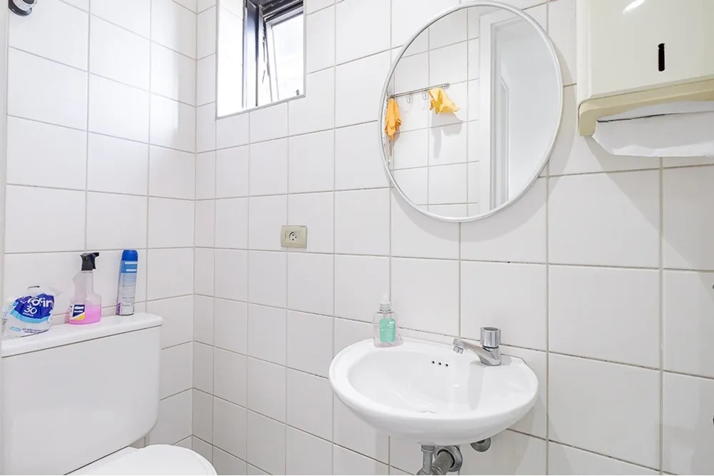 SCA 672 Sala 601081007-90 - REMAX Lepex Exclusividades SCA 672 Sala 601081007-90 - REMAX Lepex Exclusividades