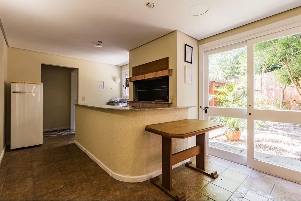 TAB 184 Casa 612481004-73 - REMAX Andar de Cima Exclusividades