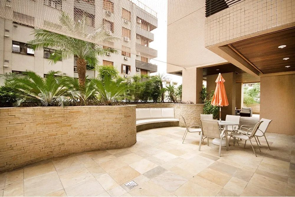 PJC 79 Apto 612481082-31 - REMAX Andar de Cima Exclusividades PJC 79 Apto 612481082-31 - REMAX Andar de Cima Exclusividades