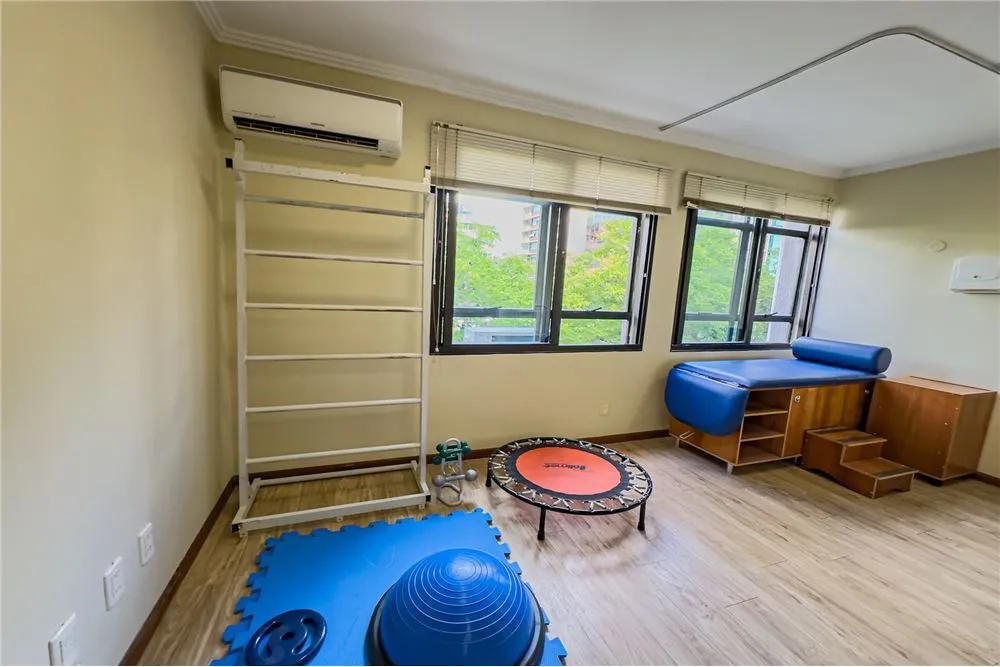 MDVI 1211 Sala 612481063-20 - REMAX Andar de Cima Exclusividades