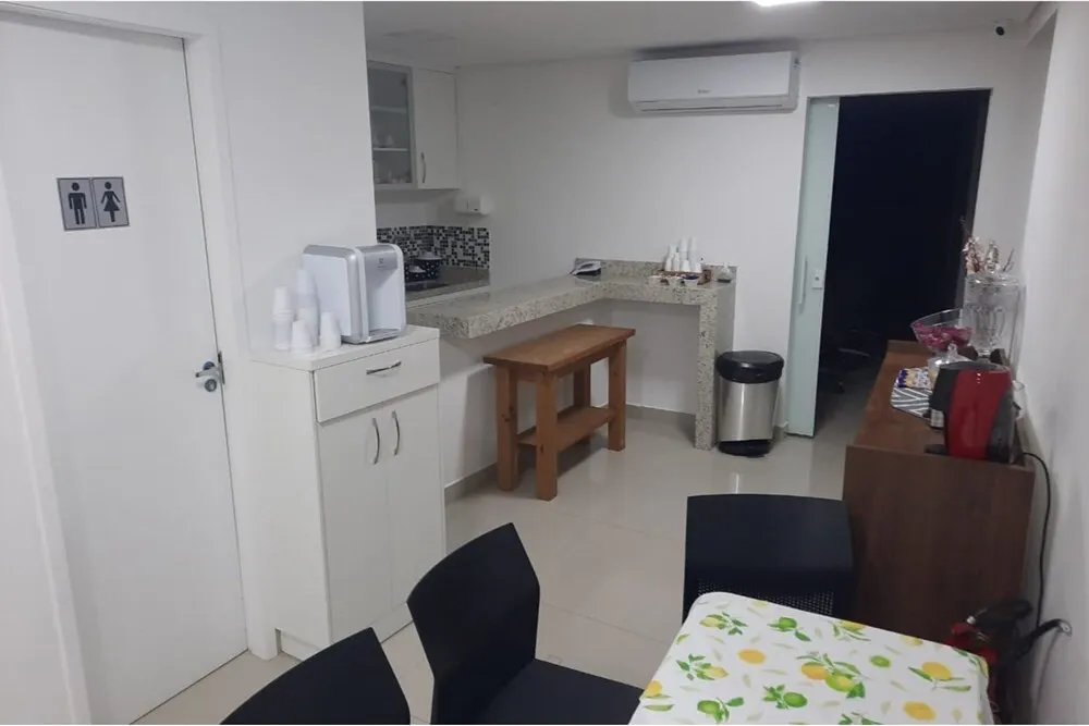 IV 7148 Prédio 601081062-18 - REMAX Lepex Exclusividades IV 7148 Prédio 601081062-18 - REMAX Lepex Exclusividades
