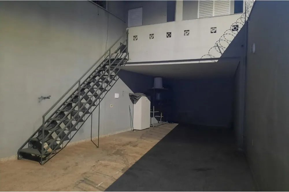 IV 7148 Prédio 601081062-18 - REMAX Lepex Exclusividades IV 7148 Prédio 601081062-18 - REMAX Lepex Exclusividades