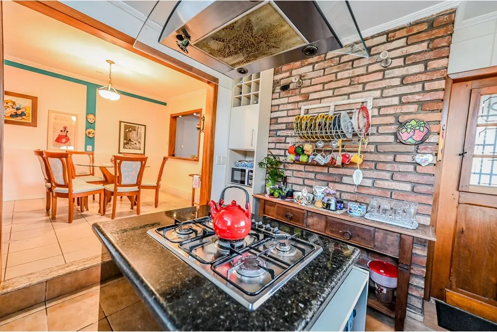 STDF 108 Casa 612481037-91 - REMAX Andar de Cima Exclusividades