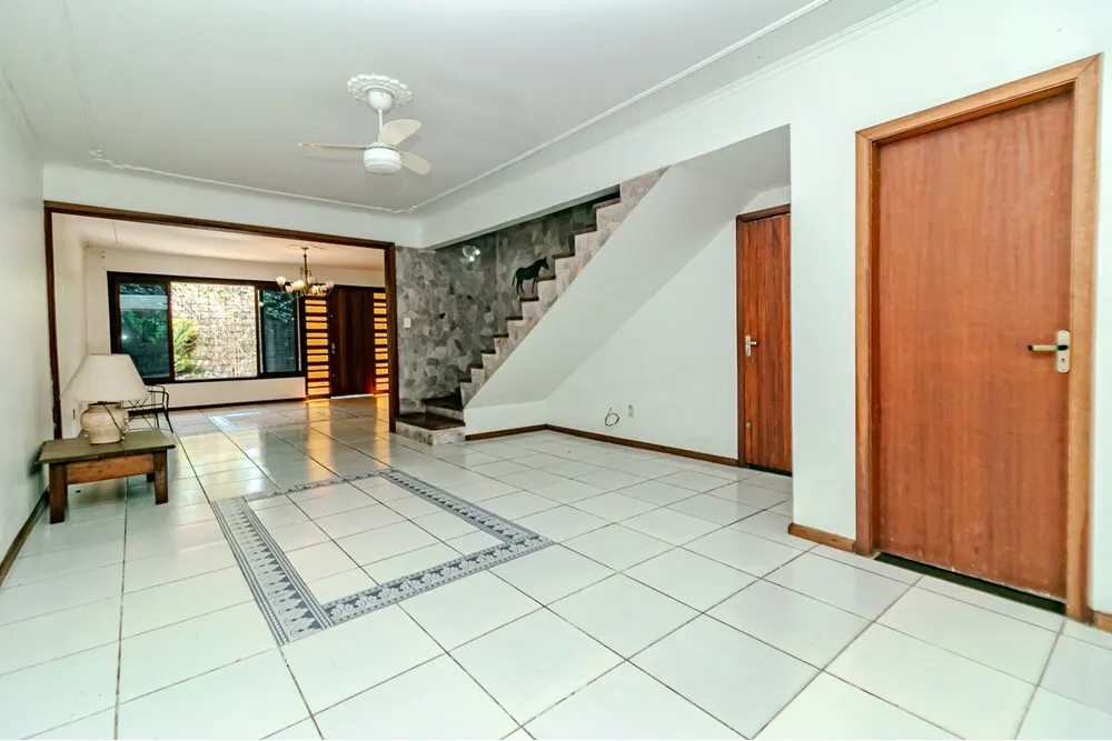 JSPPZ 333 612491036-11 - REMAX Trend Exclusividades JSPPZ 333 612491036-11 - REMAX Trend Exclusividades