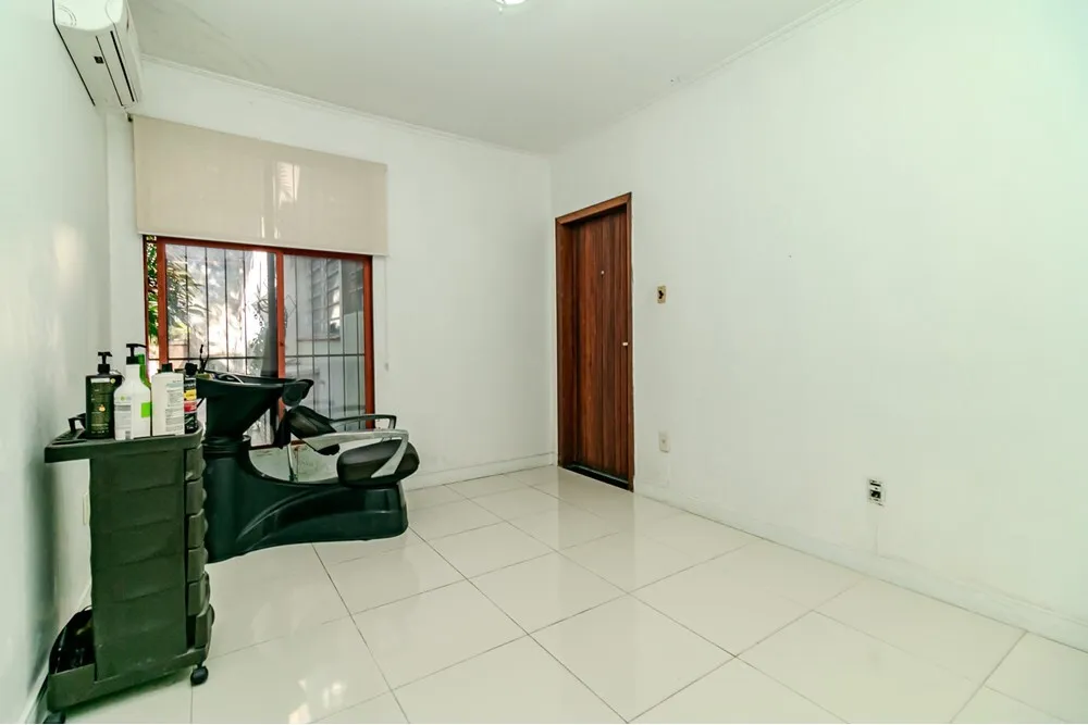 JSPPZ 333 612491036-11 - REMAX Trend Exclusividades JSPPZ 333 612491036-11 - REMAX Trend Exclusividades