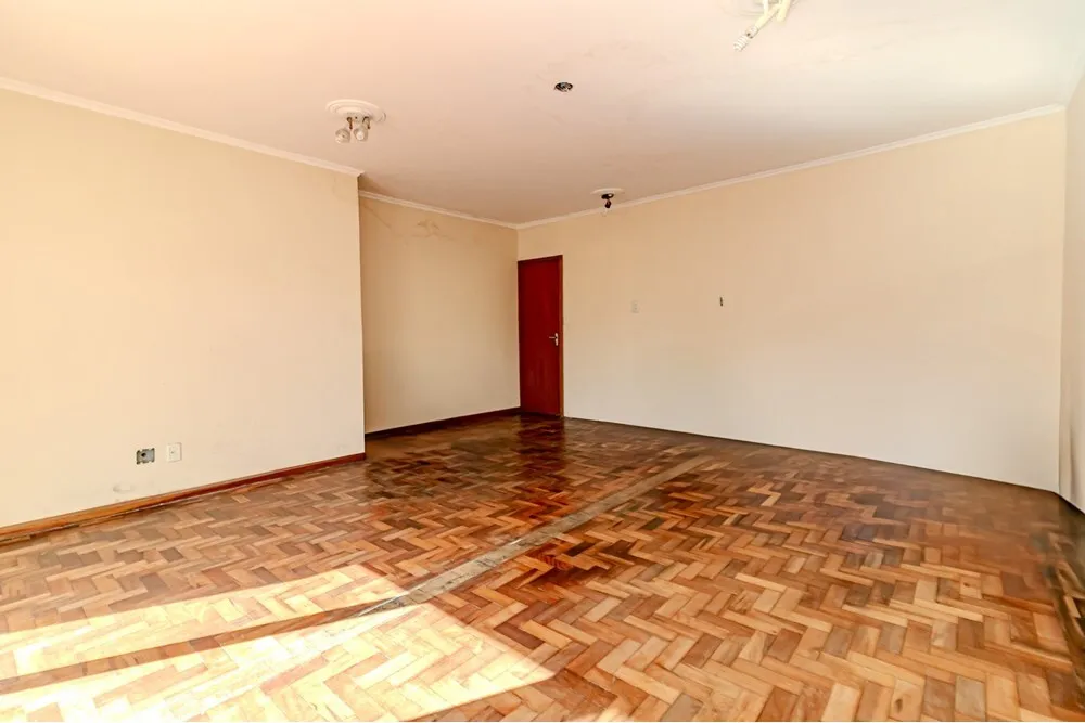 JSPPZ 333 612491036-11 - REMAX Trend Exclusividades JSPPZ 333 612491036-11 - REMAX Trend Exclusividades