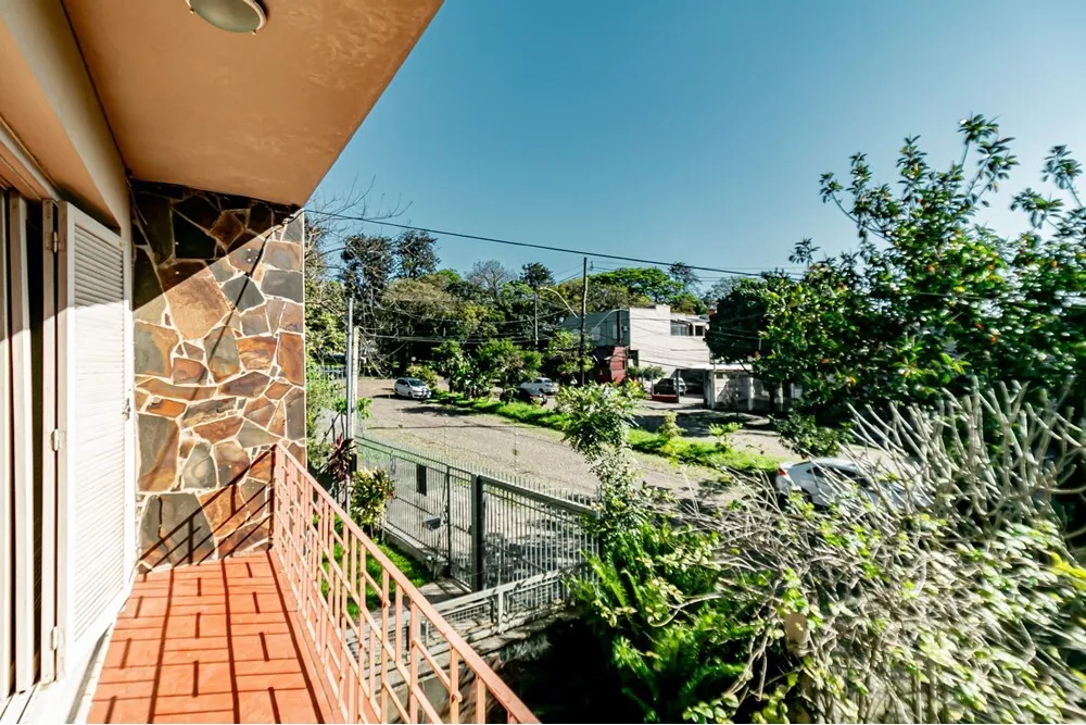 JSPPZ 333 612491036-11 - REMAX Trend Exclusividades JSPPZ 333 612491036-11 - REMAX Trend Exclusividades