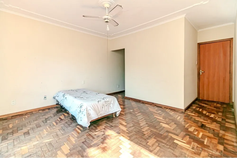JSPPZ 333 612491036-11 - REMAX Trend Exclusividades JSPPZ 333 612491036-11 - REMAX Trend Exclusividades