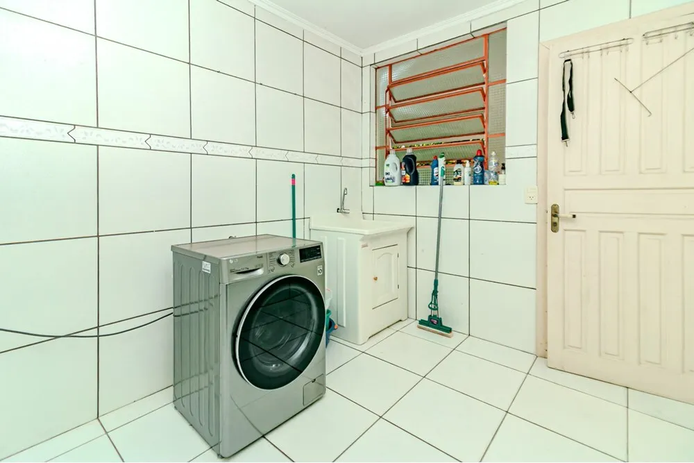 JSPPZ 333 612491036-11 - REMAX Trend Exclusividades JSPPZ 333 612491036-11 - REMAX Trend Exclusividades