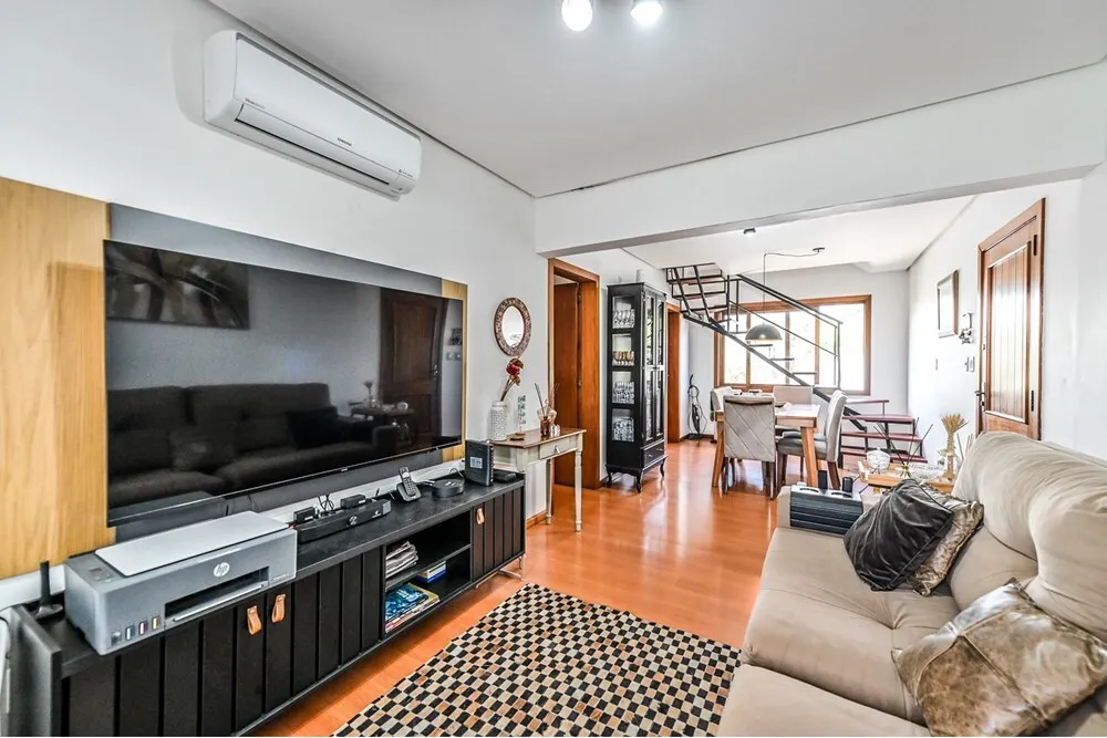 STSC 80 Apto 612481068-161 - REMAX Andar de Cima Exclusividades STSC 80 Apto 612481068-161 - REMAX Andar de Cima Exclusividades