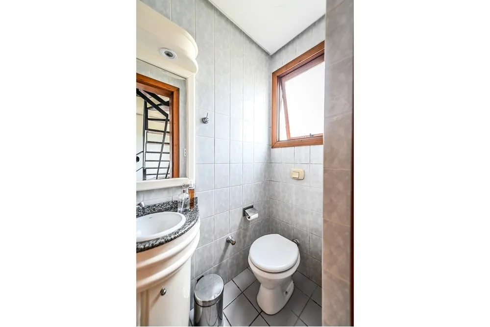 STSC 80 Apto 612481068-161 - REMAX Andar de Cima Exclusividades STSC 80 Apto 612481068-161 - REMAX Andar de Cima Exclusividades
