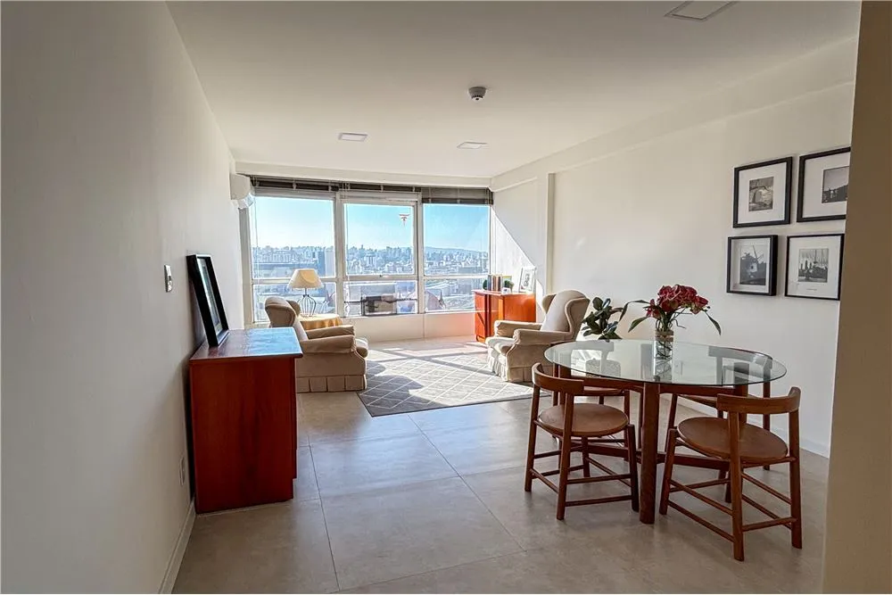 CHPAD 166 Sala 612481060-10 - REMAX Andar de Cima Exclusividades