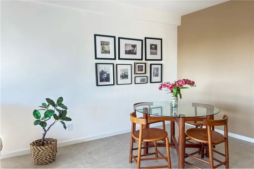 CHPAD 166 Sala 612481060-10 - REMAX Andar de Cima Exclusividades