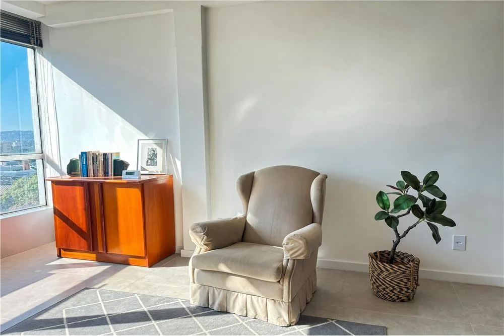 CHPAD 166 Sala 612481060-10 - REMAX Andar de Cima Exclusividades