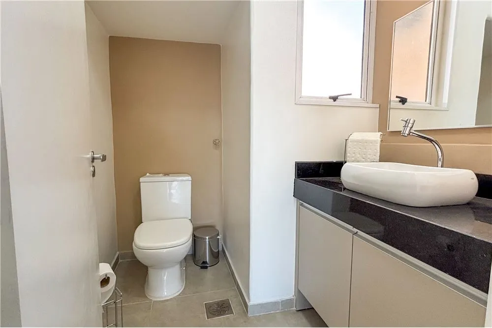 CHPAD 166 Sala 612481060-10 - REMAX Andar de Cima Exclusividades