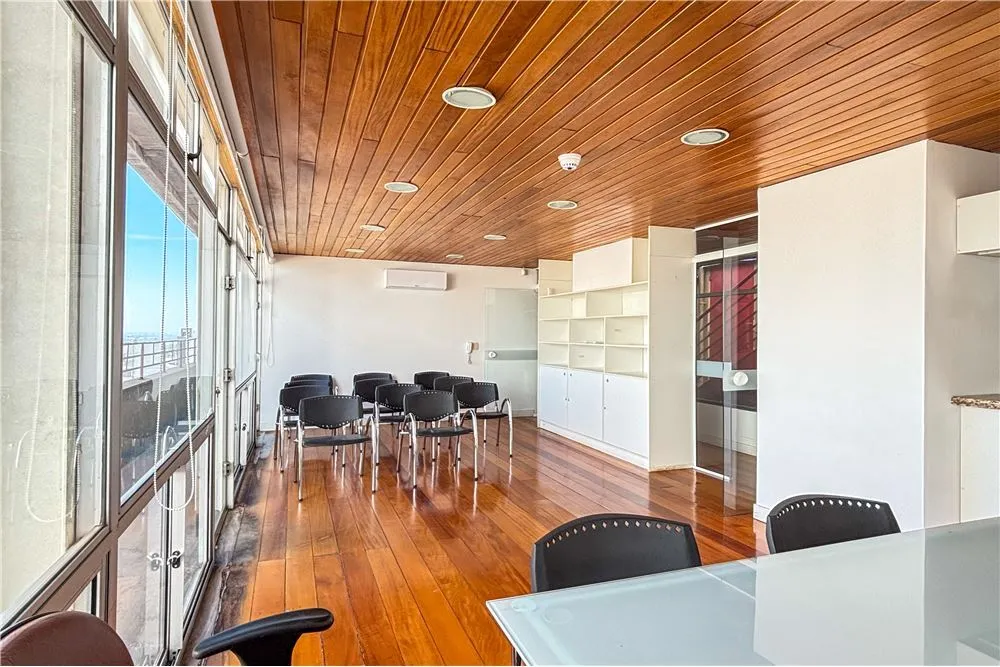 CHPAD 166 Sala 612481060-10 - REMAX Andar de Cima Exclusividades