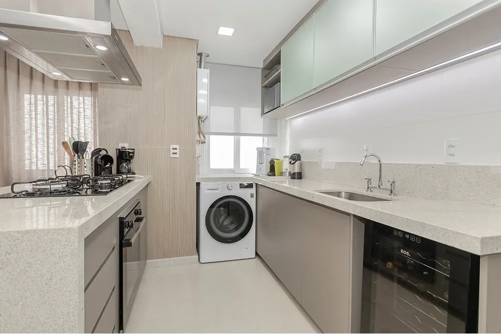 PFV 99 Apto 612481058-21 - REMAX Andar de Cima Exclusividades
