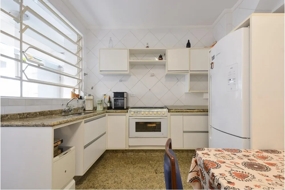 SCBDI 789 Apto 601241057-7 - REMAX Ville Exclusividades