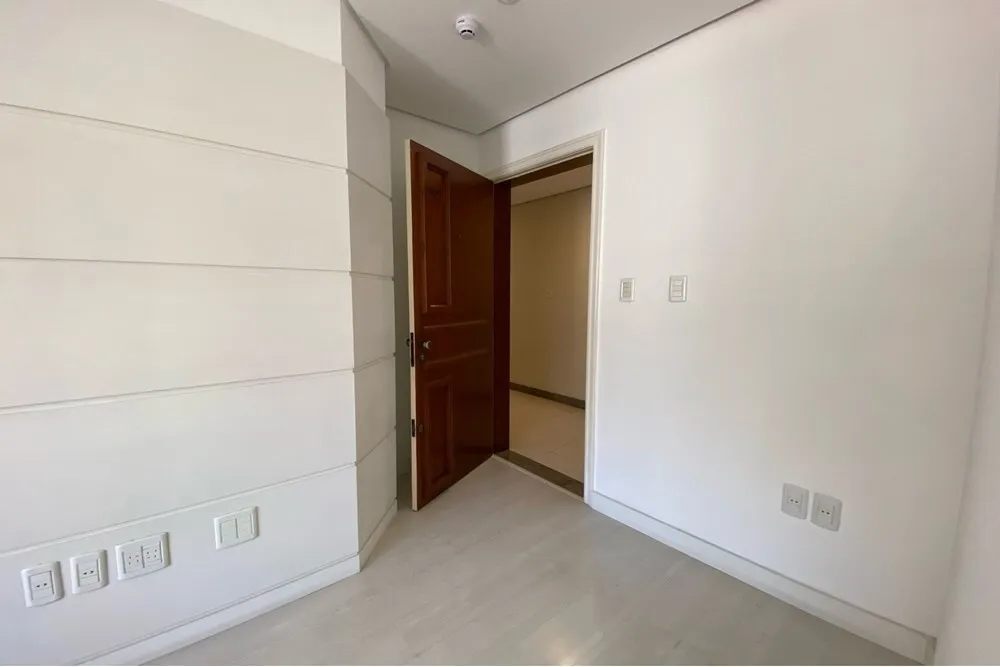 MDVPC 185 Sala 610291021-163 - REMAX Capital Park Exclusividades