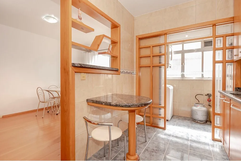 PDRC 941 Apto 612481066-244 - REMAX Andar de Cima Exclusividades