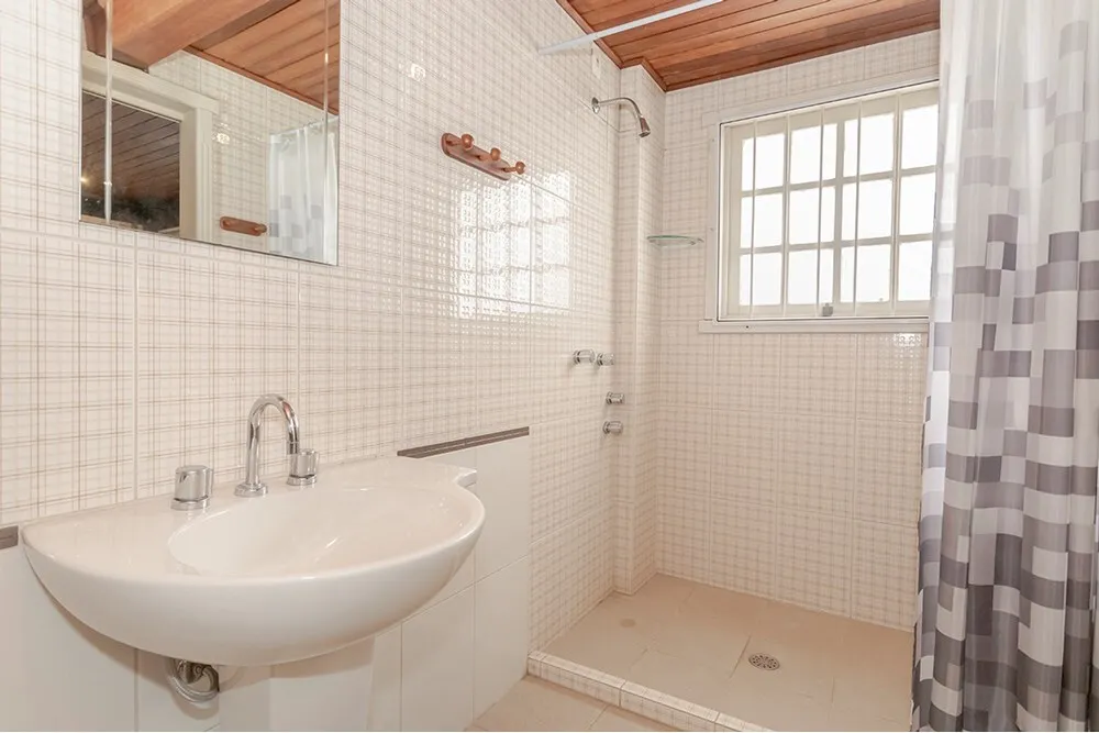 CDPC 340 Casa 612481082-44 - REMAX Andar de Cima Exclusividades