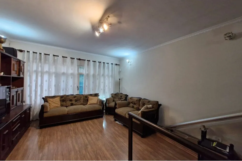 VMBDLFDO 79 Casa 602291018-142 - REMAX B12 Exclusividades VMBDLFDO 79 Casa 602291018-142 - REMAX B12 Exclusividades