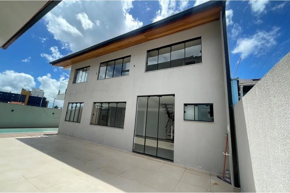 DBHFC 49 590231183-13 - REMAX Dream On Exclusividades