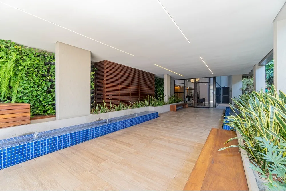 MDMC 714 Apto 612481029-145 - REMAX Andar de Cima Exclusividades