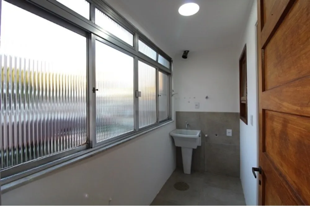 FCG 628 Apto 612481002-122 - REMAX Andar de Cima Exclusividades