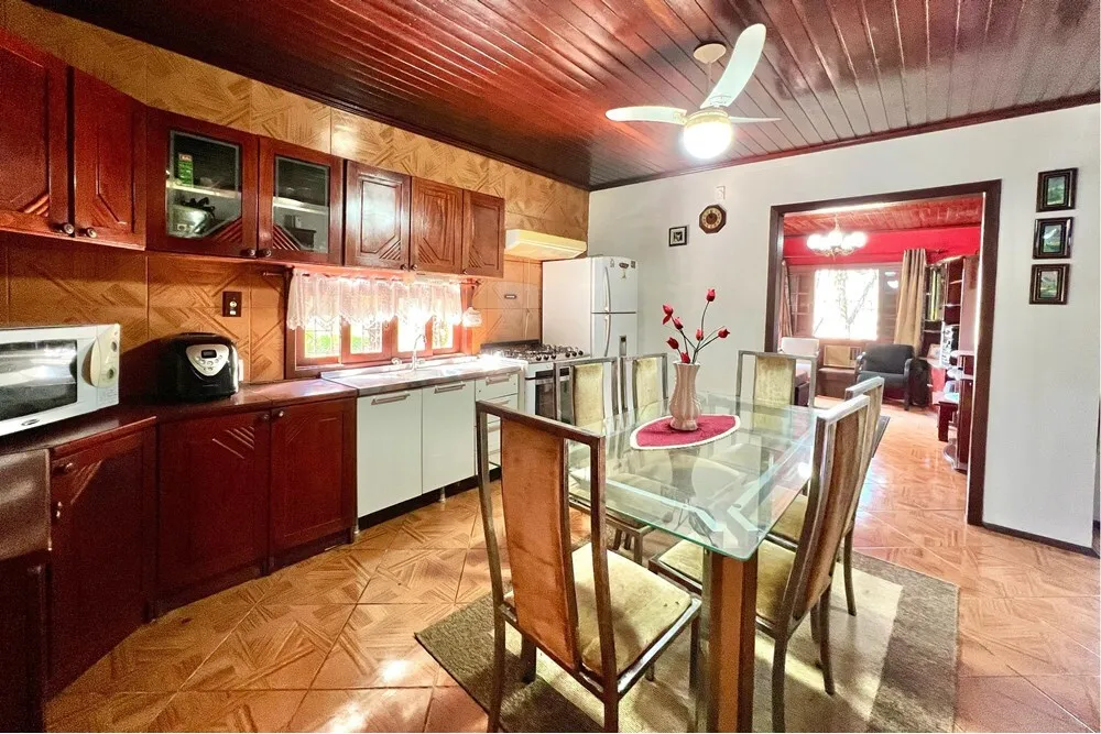 CASR 3802 610241026-51 - REMAX 520 Exclusividades CASR 3802 610241026-51 - REMAX 520 Exclusividades