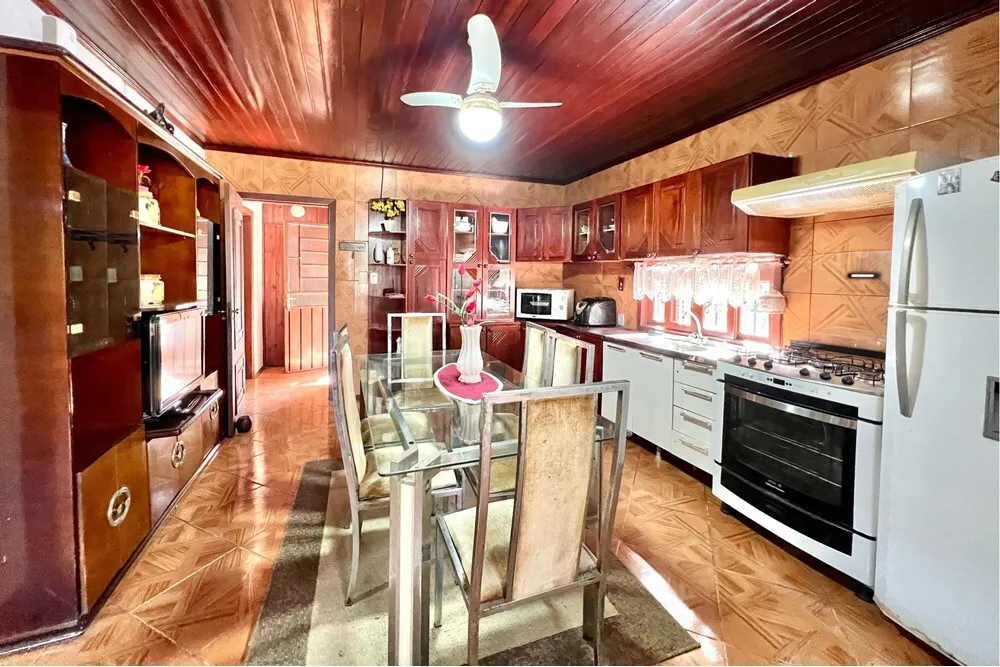CASR 3802 610241026-51 - REMAX 520 Exclusividades CASR 3802 610241026-51 - REMAX 520 Exclusividades